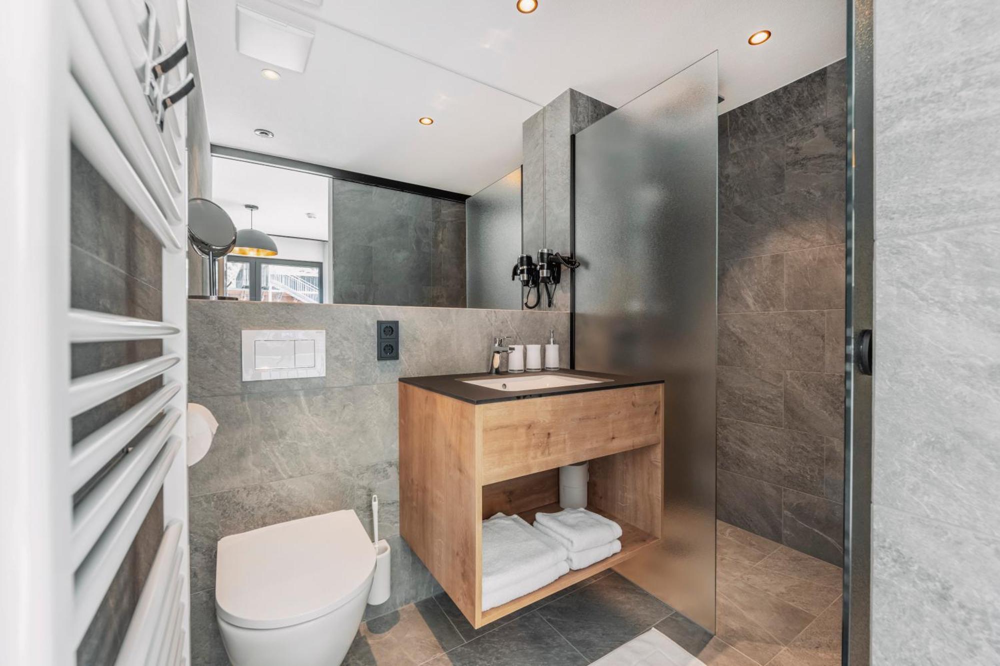 Λlpstern - Silvretta Card Premium Betrieb Appartement Galtür Buitenkant foto