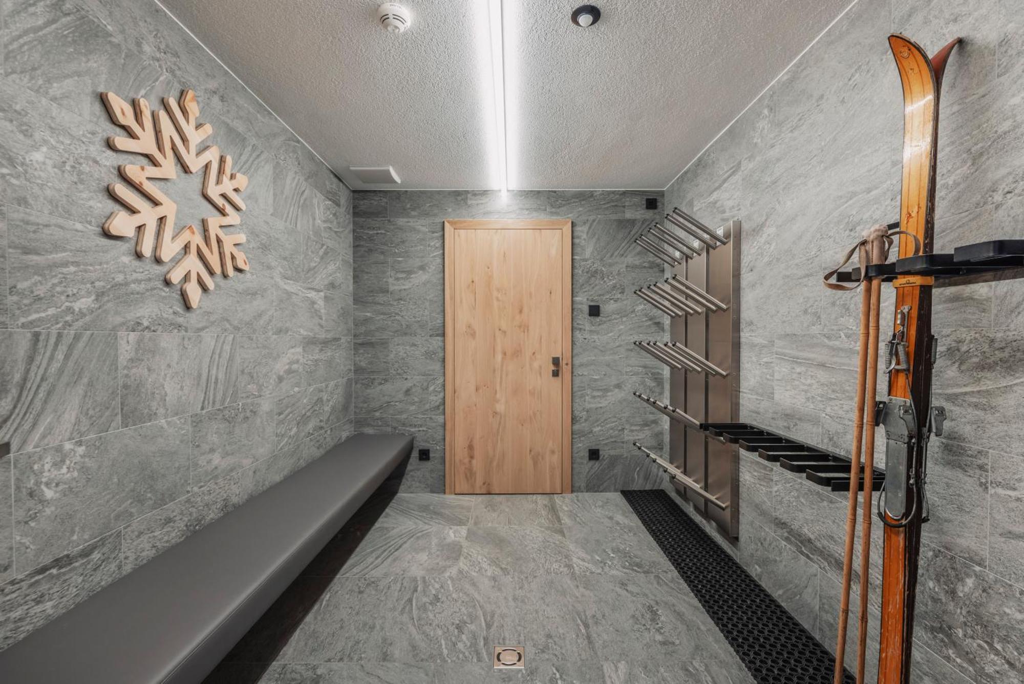 Λlpstern - Silvretta Card Premium Betrieb Appartement Galtür Buitenkant foto